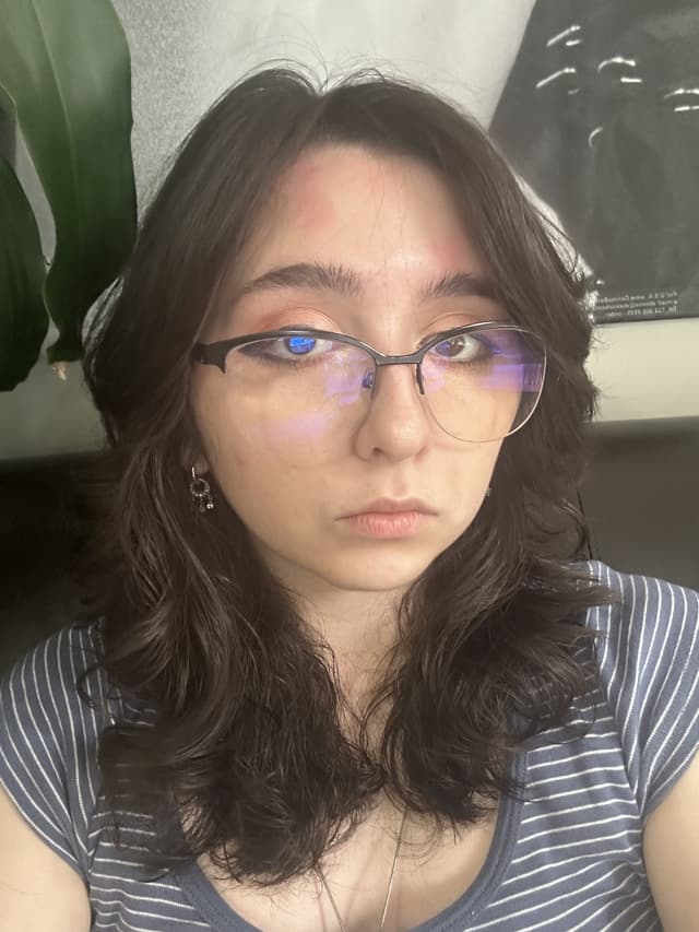 Adriana Oleksak Profile